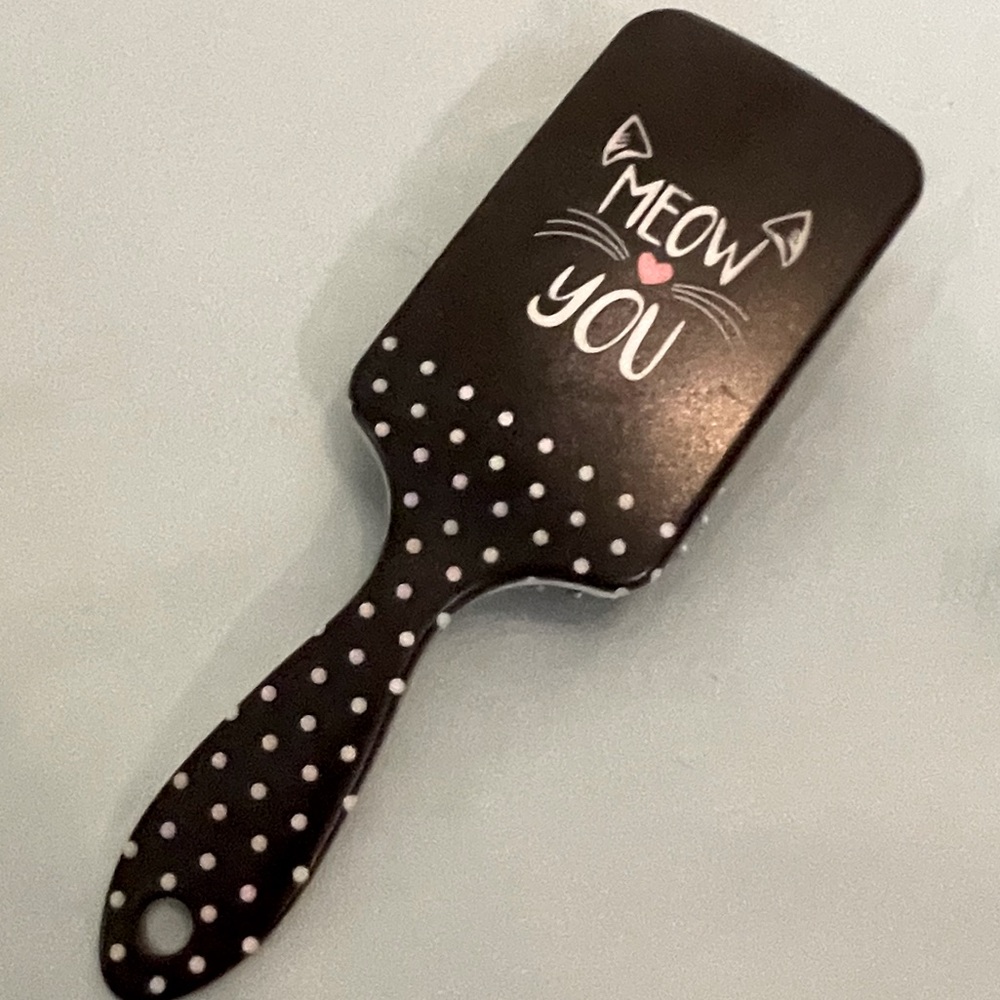🥳2/$15 — Cute Cat Themed Plastic Detangling Paddle Hair Brish NWOT